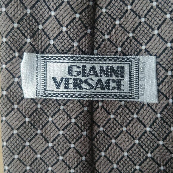 Vintage Versace handmade in Italy 100% silk neutral taupe black t… - Picture 6 of 8